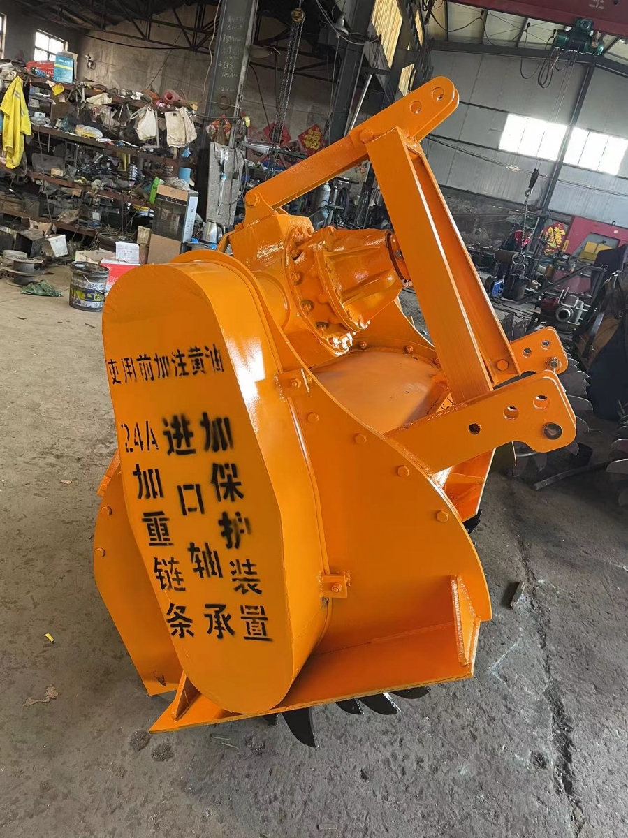 树根粉碎机遇到堵塞问题要如何处理